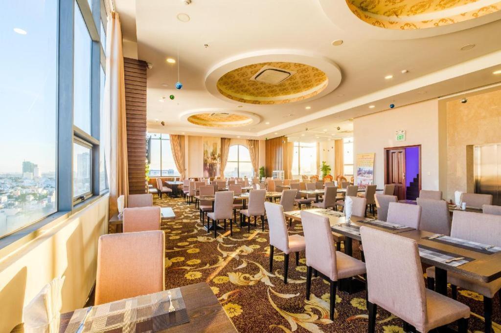 Gic Land Hotel Da Nang Bagian luar foto