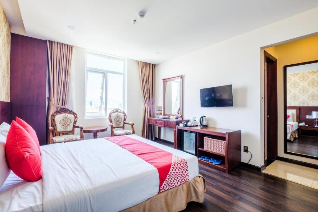 Gic Land Hotel Da Nang Bagian luar foto
